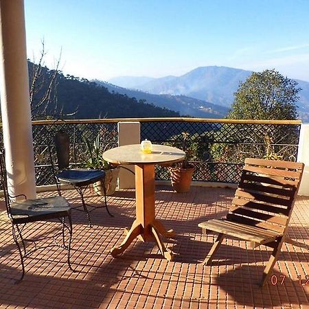 Veselka Resort Муктешвар Экстерьер фото